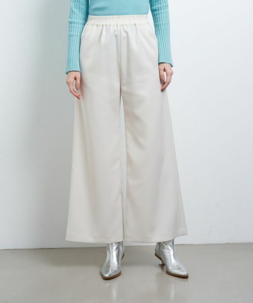 LANVIN en Bleu / ランバン オン ブルー その他パンツ | ウールカルゼゴムワイドパンツ(オフホワイト)