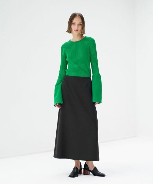 LANVIN en Bleu / ランバン オン ブルー ロング・マキシ丈スカート | ウールサテンセミフレアスカート | 詳細1