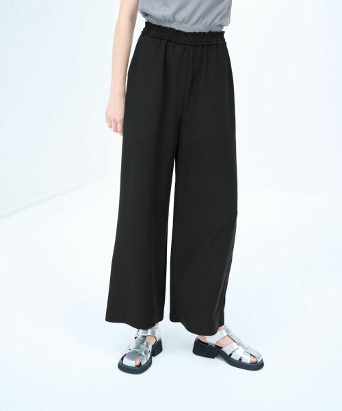 LANVIN en Bleu / ランバン オン ブルー その他パンツ | ベネシャンウエストゴムワイドパンツ(ブラック)