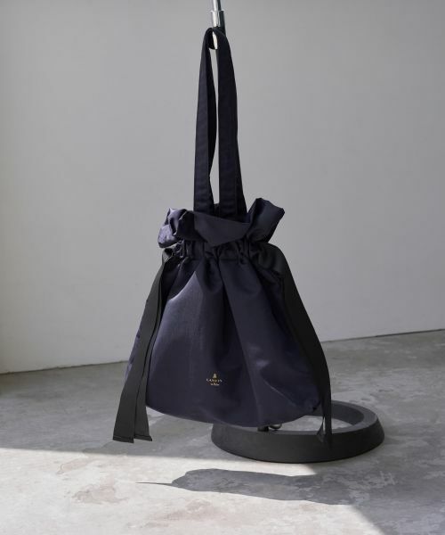 なつび　新品　ランバンオンブルー　 かごバッグ 巾着型　定価26400円 なつび様専用 新品 ランバンオンブルー かごバッグ 巾着型