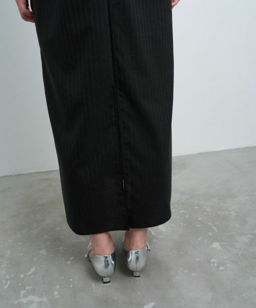 LANVIN en Bleu / ランバン オン ブルー ドレス | ウールトロピカルキャミソールワンピース | 詳細11