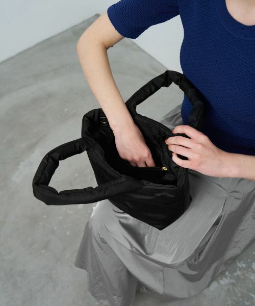 LANVIN en Bleu / ランバン オン ブルー その他小物 | パデッドロゴスモールバッグ | 詳細3