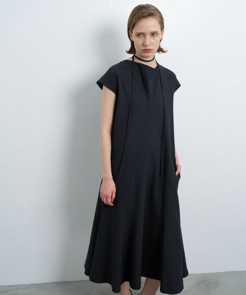 LANVIN en Bleu / ランバン オン ブルー ドレス | アムンゼンドレープネックフレアワンピース | 詳細5