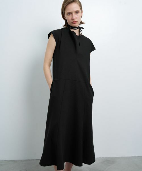 LANVIN en Bleu / ランバン オン ブルー ドレス | アムンゼンドレープネックフレアワンピース | 詳細8