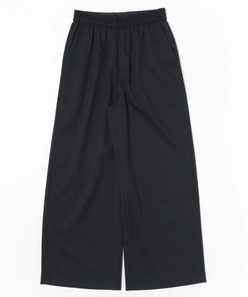 LANVIN en Bleu / ランバン オン ブルー その他パンツ | ピンストライプゴムワイドパンツ(ネイビー)