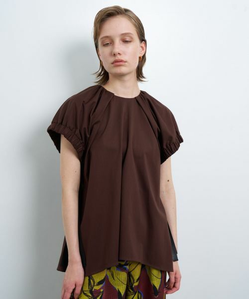 LANVIN en Bleu / ランバン オン ブルー Tシャツ | ギャザーネックドロストカットソー | 詳細16