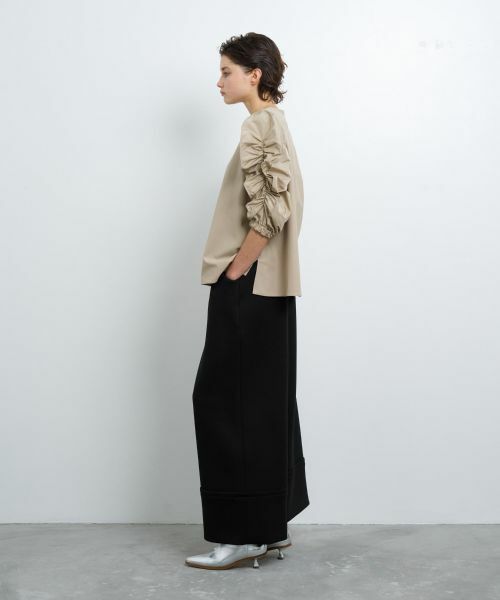 LANVIN en Bleu / ランバン オン ブルー Tシャツ | ギャザースリーブコンビカットソー | 詳細15