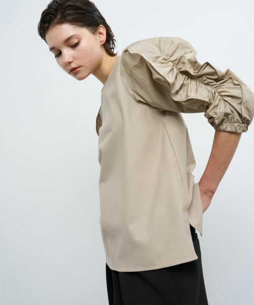 LANVIN en Bleu / ランバン オン ブルー Tシャツ | ギャザースリーブコンビカットソー | 詳細18