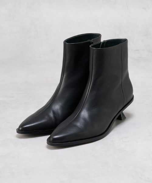 LANVIN en Bleu / ランバン オン ブルー その他小物 | ポインテッドショートブーツ | 詳細1