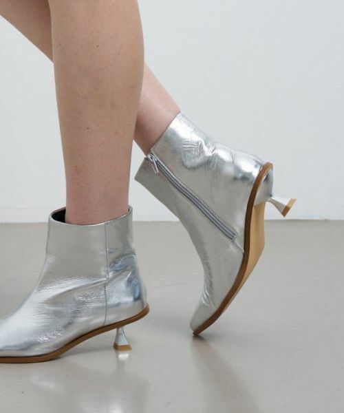 LANVIN en Bleu / ランバン オン ブルー その他小物 | ポインテッドショートブーツ | 詳細10