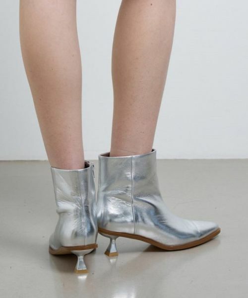 LANVIN en Bleu / ランバン オン ブルー その他小物 | ポインテッドショートブーツ | 詳細9