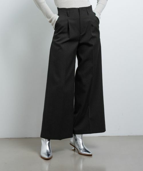 LANVIN en Bleu / ランバン オン ブルー その他パンツ | ウールツイルストレートワイドパンツ(チャコールグレー)