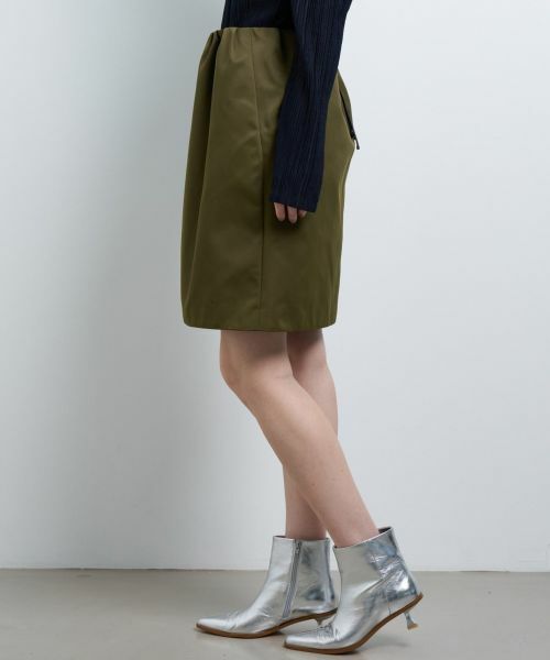 LANVIN en Bleu / ランバン オン ブルー ロング・マキシ丈スカート | トリプルクロスメモリーサテンミニスカート | 詳細10