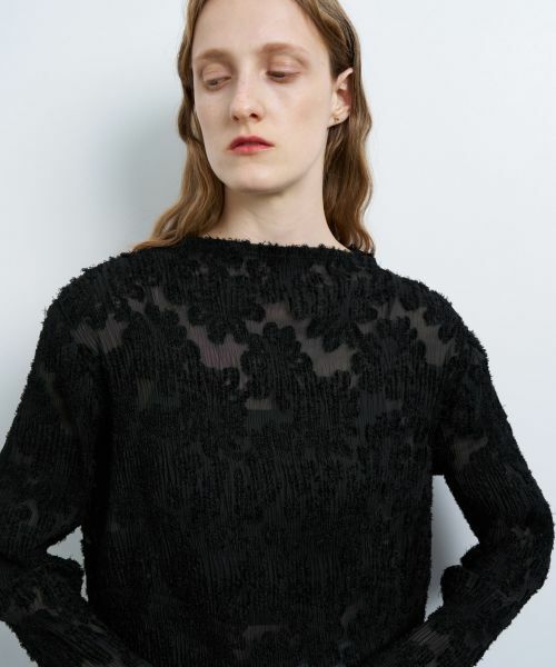 LANVIN en Bleu / ランバン オン ブルー Tシャツ | カットジャガードプリーツトップス | 詳細12