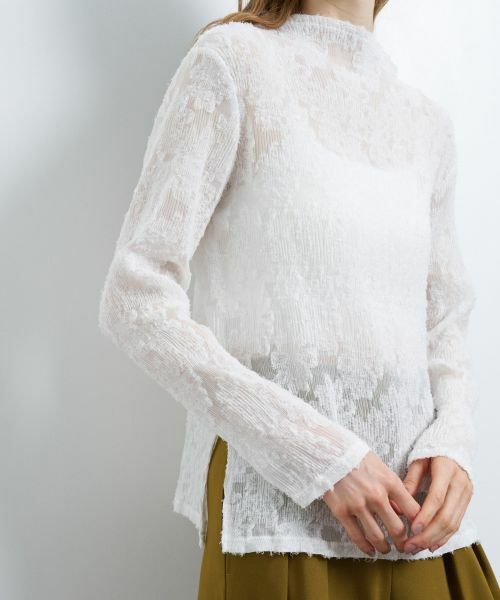 LANVIN en Bleu / ランバン オン ブルー Tシャツ | カットジャガードプリーツトップス | 詳細5