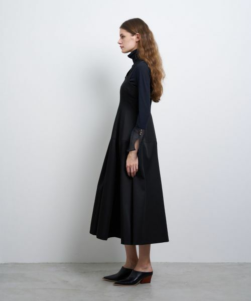 ランバン LANVIN ノースリーブ ワンピース フレア Aライン 白 襟 アシンメラッフルノースリーブワンピース|LANVIN en Bleu