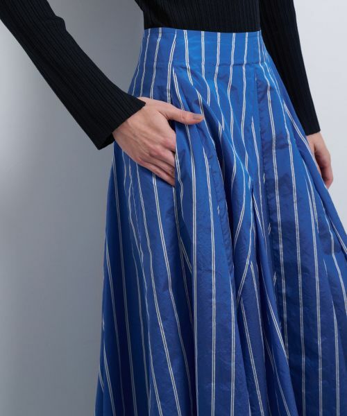 LANVIN en Bleu / ランバン オン ブルー ロング・マキシ丈スカート | FABRICAタフタストライプタフタフレアスカート | 詳細6