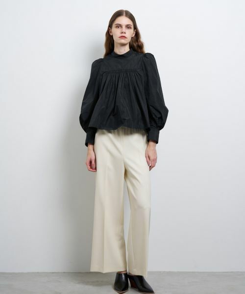 LANVIN en Bleu / ランバン オン ブルー シャツ・ブラウス | スタンドカラーフレアブラウス | 詳細1