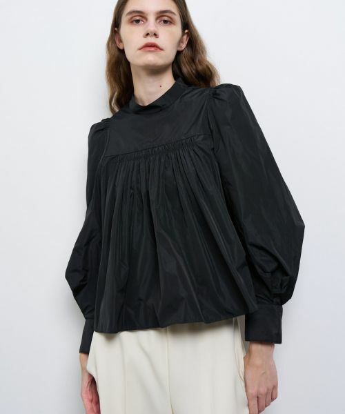 LANVIN en Bleu / ランバン オン ブルー シャツ・ブラウス | スタンドカラーフレアブラウス | 詳細4