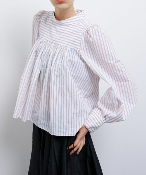 LANVIN en Bleu / ランバン オン ブルー シャツ・ブラウス | FABRICAスタンドカラーフレアブラウス | 詳細4