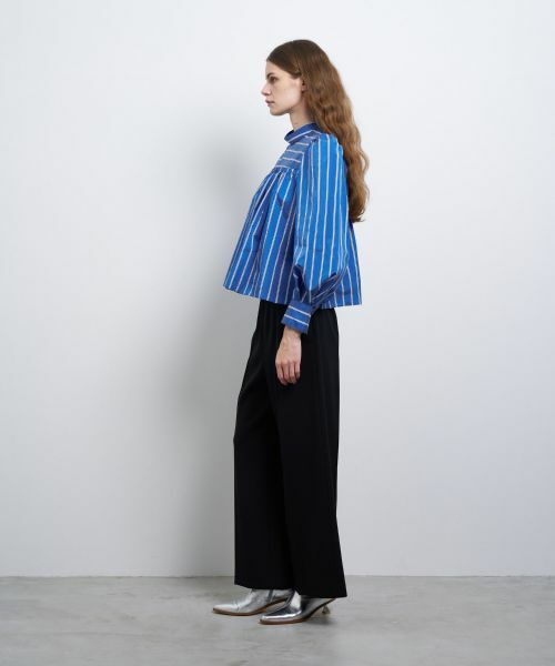 LANVIN en Bleu / ランバン オン ブルー シャツ・ブラウス | FABRICAスタンドカラーフレアブラウス | 詳細7