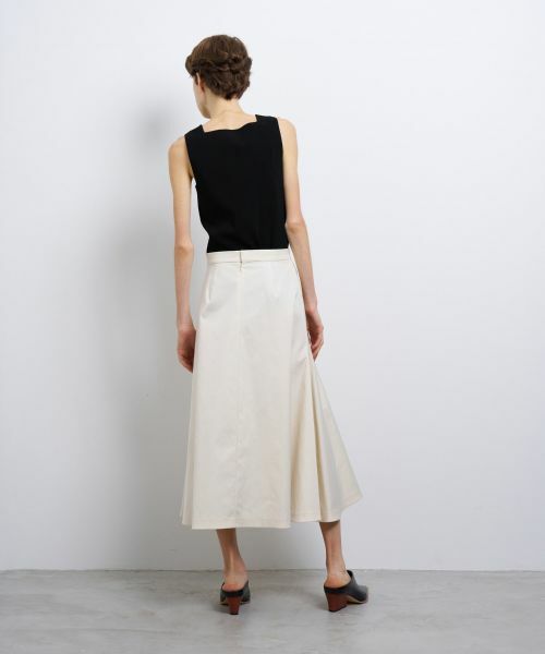 LANVIN en Bleu / ランバン オン ブルー ロング・マキシ丈スカート | ストレッチサテンフレアスカート | 詳細3