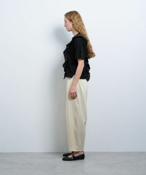 LANVIN en Bleu / ランバン オン ブルー Tシャツ | アシンメタフタフリルコンビカットソー | 詳細18