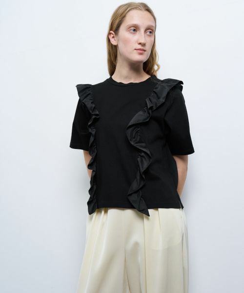 LANVIN en Bleu / ランバン オン ブルー Tシャツ | アシンメタフタフリルコンビカットソー | 詳細20