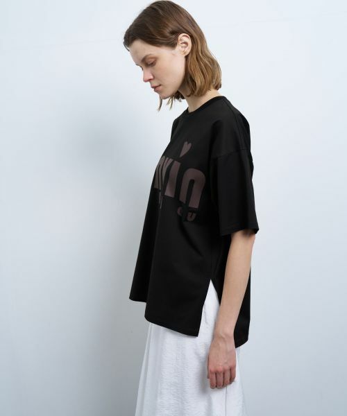 LANVIN en Bleu / ランバン オン ブルー Tシャツ | ビッグロゴプリントTシャツ | 詳細12