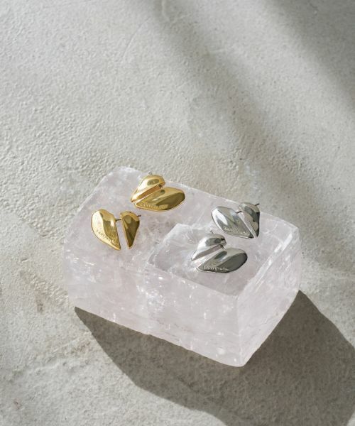 LANVIN en Bleu / ランバン オン ブルー その他小物 | セパレートハートピアス | 詳細1