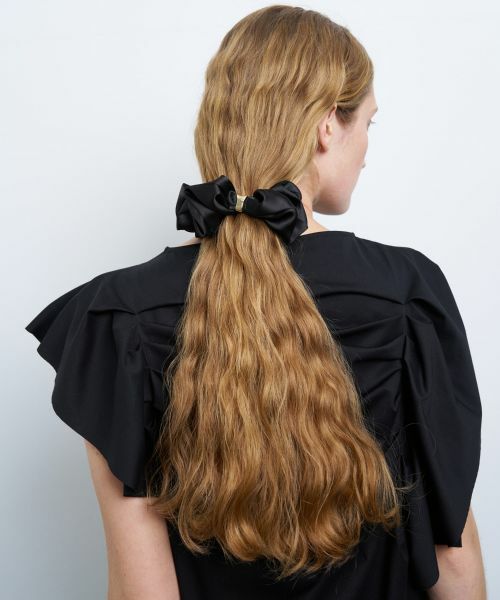 LANVIN en Bleu / ランバン オン ブルー その他小物 | メタルパーツサテンシュシュ | 詳細1