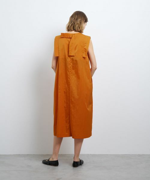 LANVIN en Bleu / ランバン オン ブルー ドレス | サテンバックリボンワンピース | 詳細3