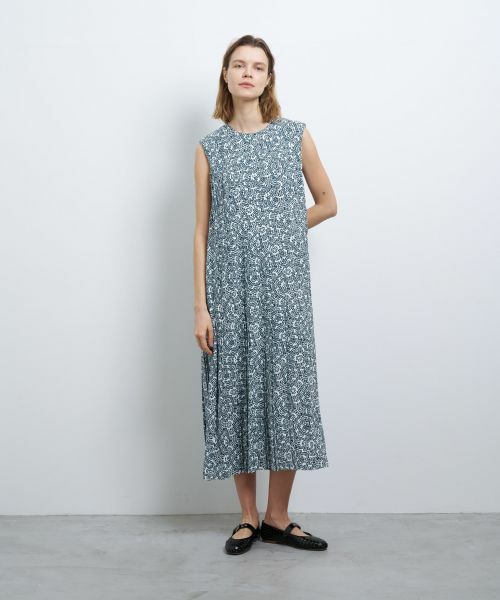 クリスマスに。LANVIN の上品、おしゃれなワンピース クリスマスに。LANVIN の上品、おしゃれなワンピース