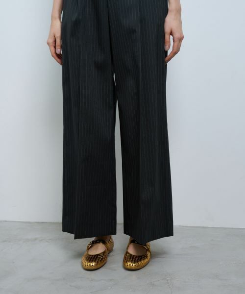 LANVIN en Bleu / ランバン オン ブルー その他パンツ | ウールポリエステルタックワイドパンツ | 詳細15