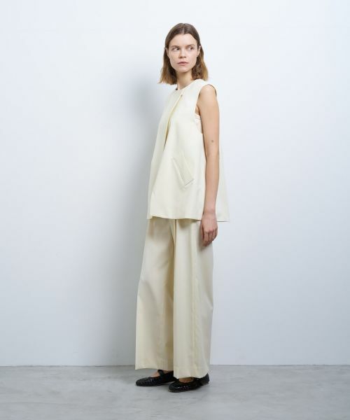 LANVIN en Bleu / ランバン オン ブルー シャツ・ブラウス | ウールポリエステルフレアベスト | 詳細2