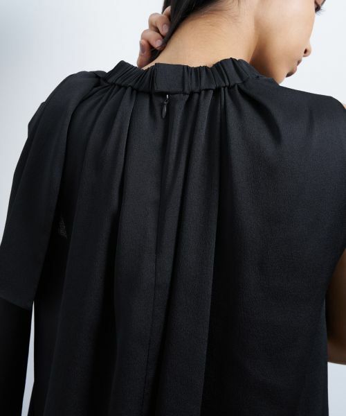 LANVIN en Bleu ブラックプリーツブラウス LANVIN en Bleu ブラックプリーツブラウス ブラウス | LANVIN en