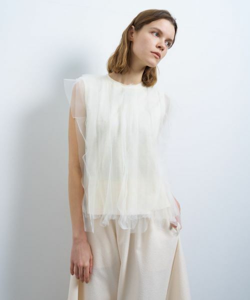 LANVIN en Bleu / ランバン オン ブルー Tシャツ | チュールレイヤードノースリーブカットソー | 詳細4