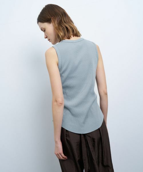 LANVIN en Bleu / ランバン オン ブルー Tシャツ | カーブヘムテレコタンクトップ | 詳細15