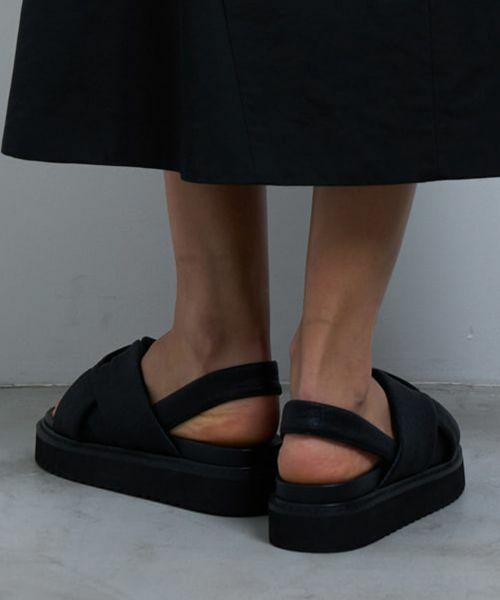 LANVIN en Bleu / ランバン オン ブルー その他小物 | ツイストフラットサンダル | 詳細9