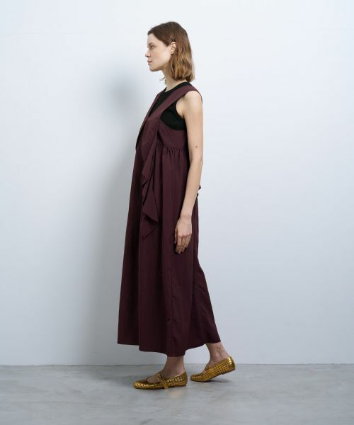 LANVIN en Bleu / ランバン オン ブルー ドレス | アシンメラッフルノースリーブワンピース | 詳細17