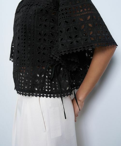LANVIN en Bleu / ランバン オン ブルー シャツ・ブラウス | BROCHEコットンレースブラウス | 詳細15