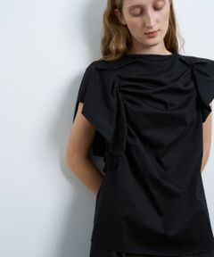 LANVIN en Bleu / ランバン オン ブルー Tシャツ | ランダムタックドレープカットソー