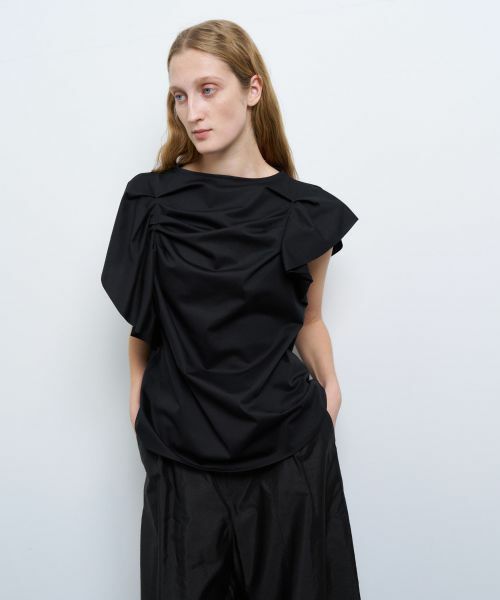 LANVIN en Bleu / ランバン オン ブルー Tシャツ | ランダムタックドレープカットソー | 詳細4