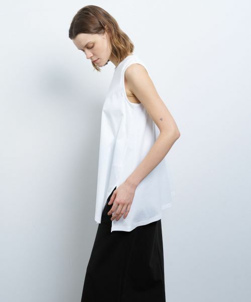 LANVIN en Bleu / ランバン オン ブルー Tシャツ | アシンメノースリーブカットソー | 詳細11