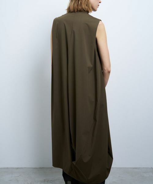 LANVIN en Bleu / ランバン オン ブルー ドレス | 【手洗い可】ソフトタイプライターコクーンワンピース | 詳細10