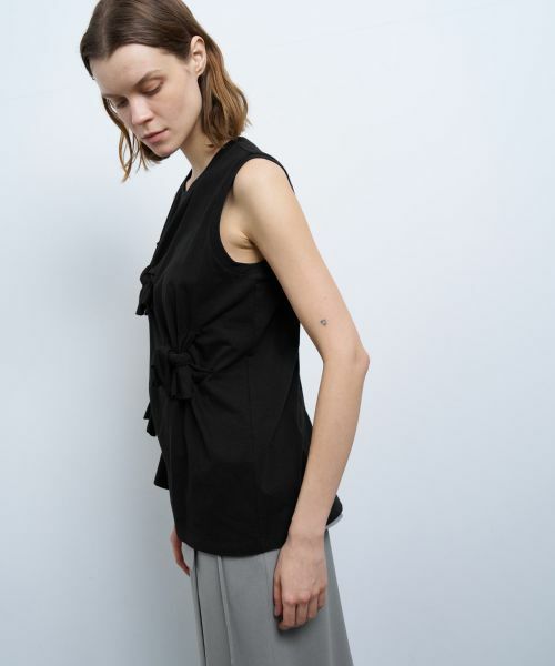 LANVIN en Bleu / ランバン オン ブルー Tシャツ | 【手洗い可】ノットリボンノースリーブカットソー | 詳細17