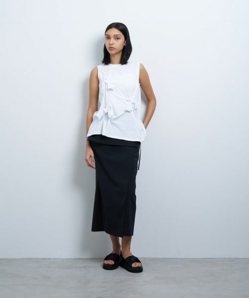 LANVIN en Bleu / ランバン オン ブルー Tシャツ | 【手洗い可】ノットリボンノースリーブカットソー | 詳細7