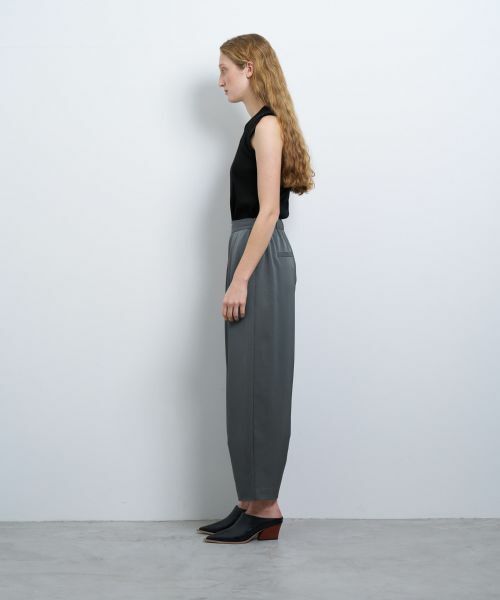 LANVIN en Bleu / ランバン オン ブルー その他パンツ | トリアセツイルコクーンパンツ | 詳細8