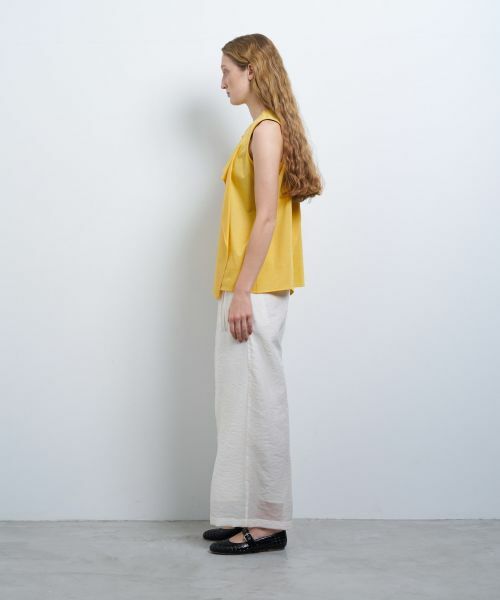 LANVIN en Bleu / ランバン オン ブルー Tシャツ | ドレープノースリーブカットソー | 詳細1