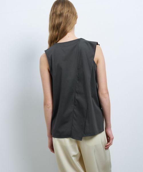 LANVIN en Bleu / ランバン オン ブルー Tシャツ | ドレープノースリーブカットソー | 詳細19